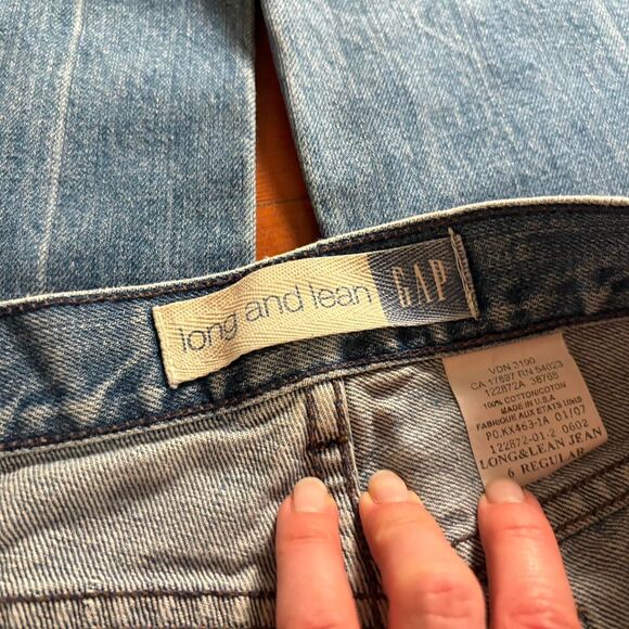 Gap Women's Vintage Mid Rise Light Wash Flare Bell Bottom Jeans Size 6R - Picture 5 of 5